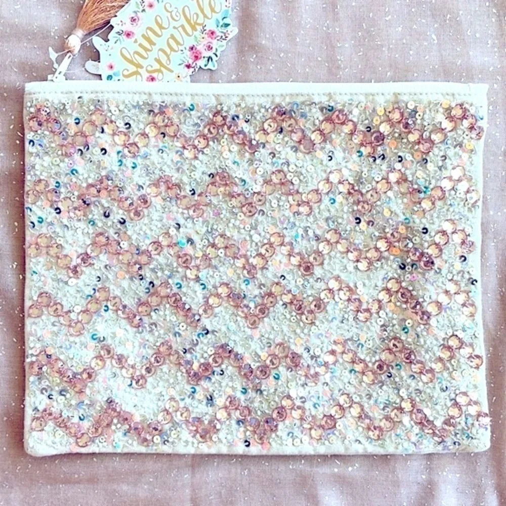 Brand New Handcrafted Embellished Sequined Bling Zippered Makeup Bag w/ Tassel